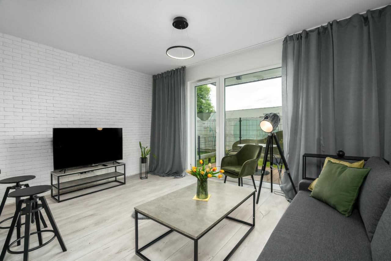 Esencja Apartments With Free Parking Garbary 104 By Noclegi Renters Poznań Exterior foto