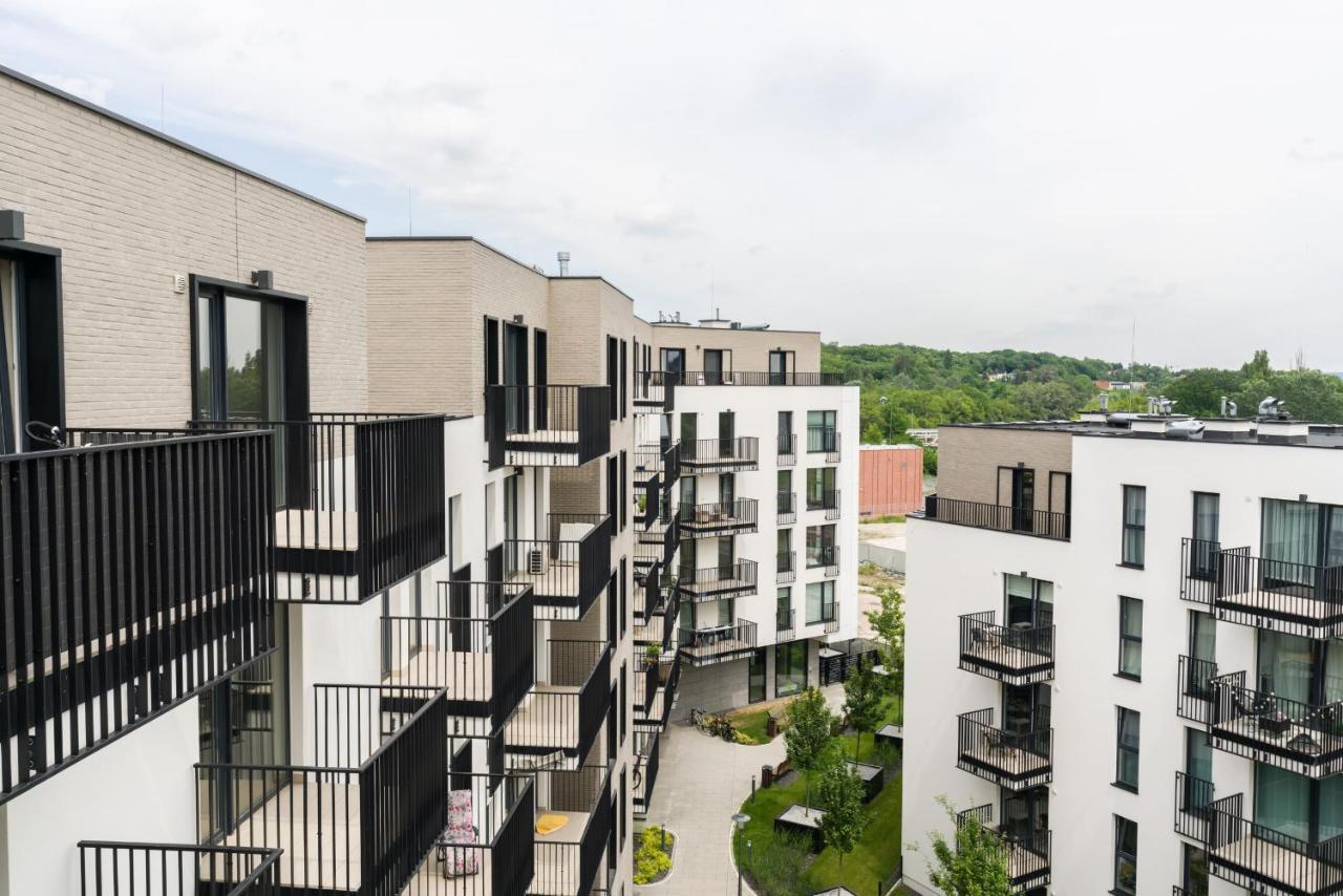 Esencja Apartments With Free Parking Garbary 104 By Noclegi Renters Poznań Exterior foto